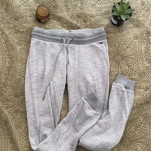 American Eagle Light Gray Joggers